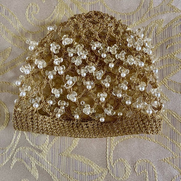 Elegant Gold Beaded Women's Hair Accessory multipurpose decor - Picture 1 of 5